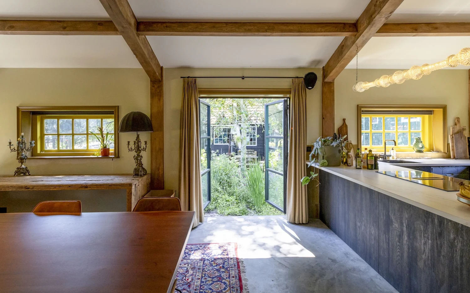 Le Coq Meeting & Lodging
